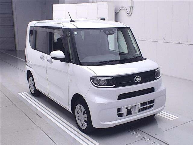 DAIHATSU TANTO 2021
