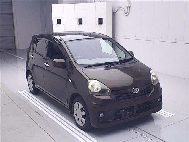DAIHATSU MIRA E S 2014