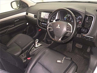 MITSUBISHI OUTLANDER PHEV 2013