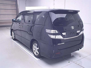 TOYOTA VELLFIRE 2009