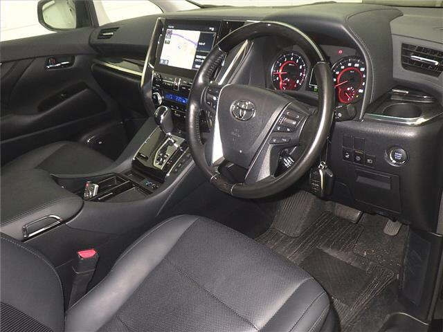 TOYOTA ALPHARD 2020