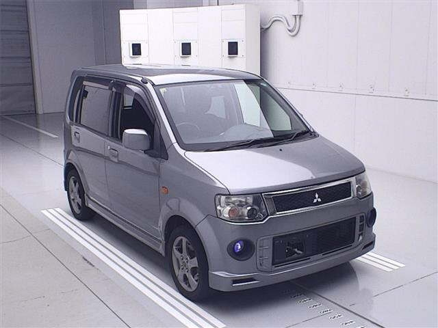 MITSUBISHI EK SPORTS 2012