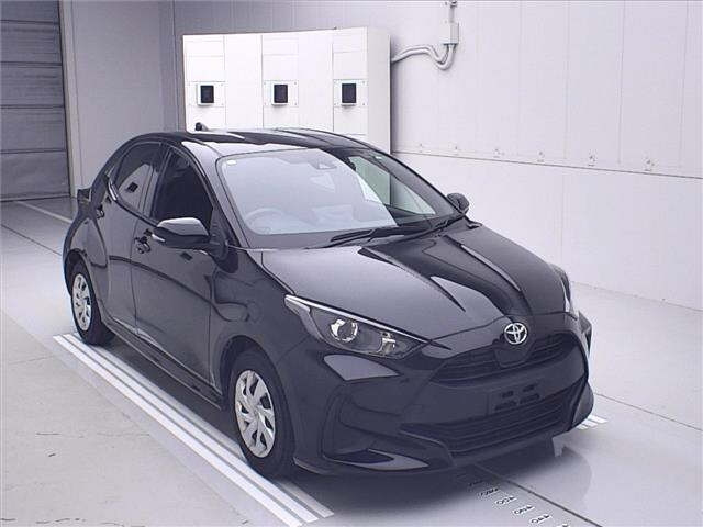 TOYOTA YARIS 2021