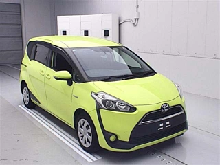 TOYOTA SIENTA 2016