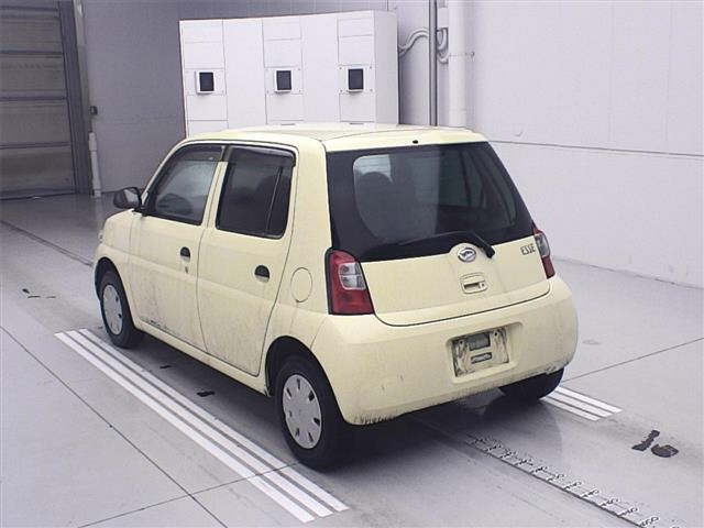 DAIHATSU ESSE 2009