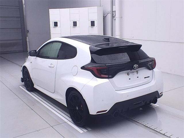 TOYOTA YARIS 2020