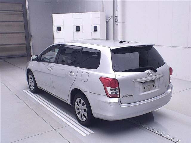 TOYOTA COROLLA FIELDER 2010