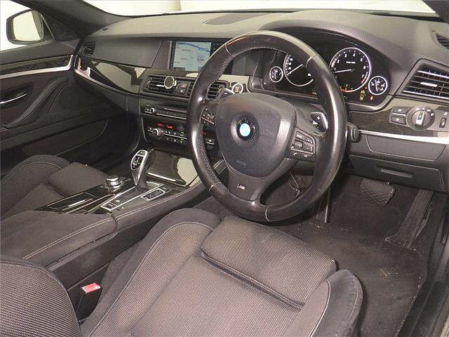 BMW 5 SERIES 2011