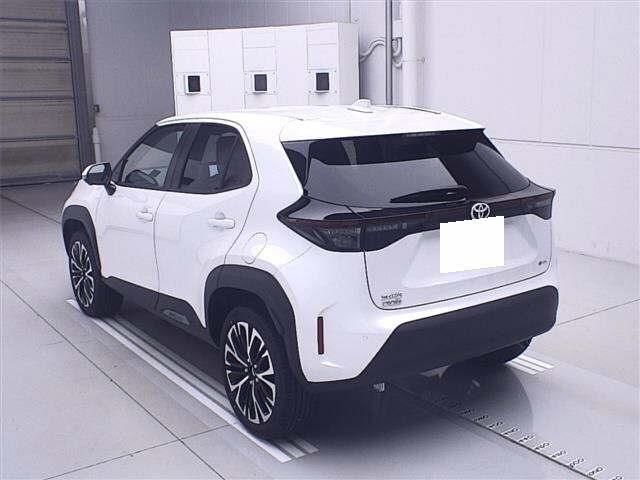 TOYOTA YARIS CROSS 2025