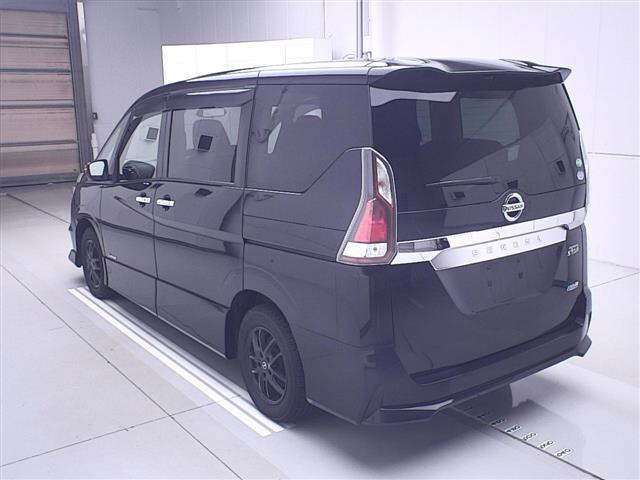 NISSAN SERENA 2018