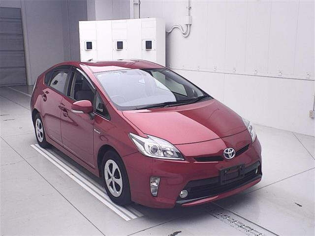TOYOTA PRIUS 2013