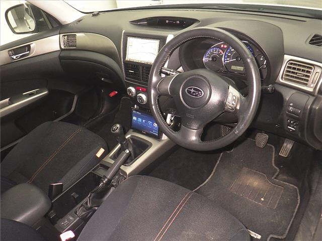SUBARU FORESTER 2010