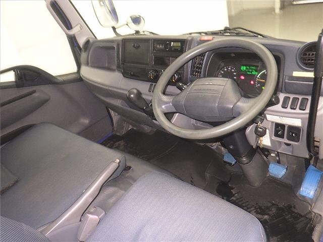 MITSUBISHI CANTER 2015