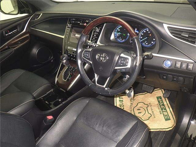 TOYOTA HARRIER 2015