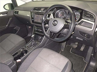 VOLKSWAGEN GOLF TOURAN 2017