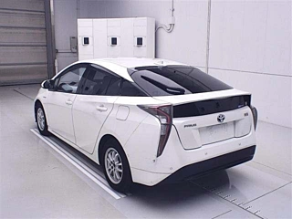 TOYOTA PRIUS 2016