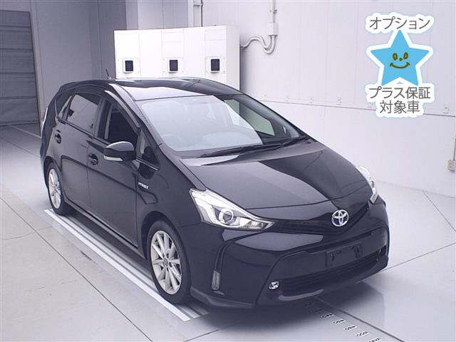 TOYOTA PRIUS ALPHA 2016