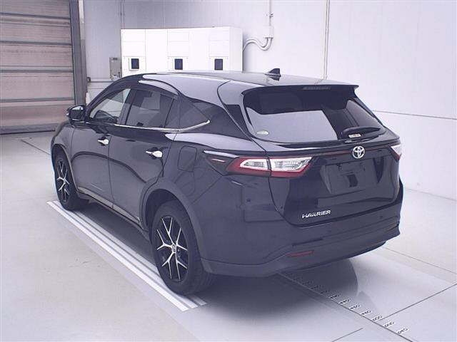 TOYOTA HARRIER 2020
