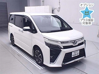 TOYOTA VOXY 2020