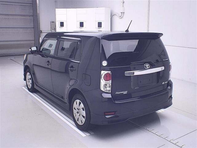 TOYOTA COROLLA RUMION 2013