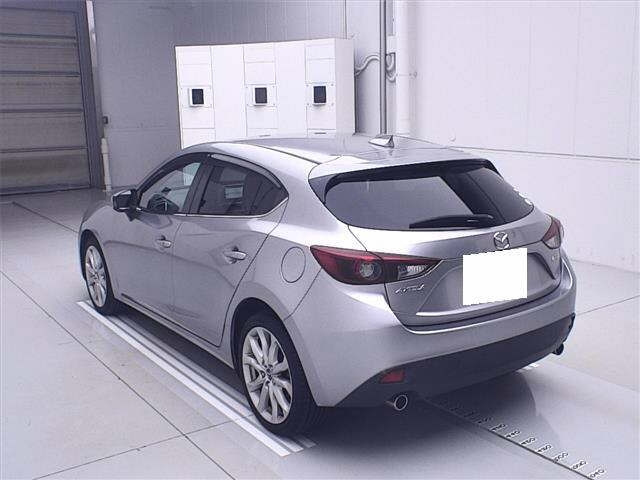 MAZDA AXELA 2015
