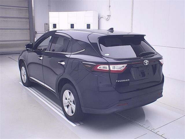 TOYOTA HARRIER 2017
