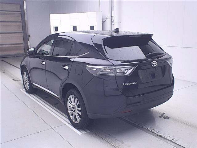 TOYOTA HARRIER 2015