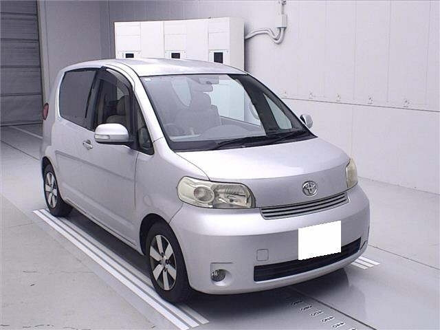 TOYOTA PORTE 2008
