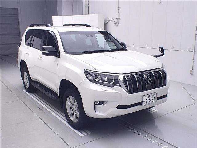 TOYOTA LAND CRUISER PRADO 2018