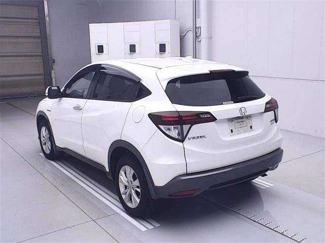 HONDA VEZEL 2015