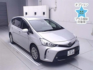TOYOTA PRIUS ALPHA 2020