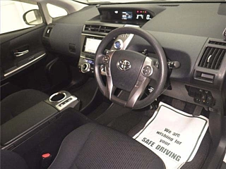 TOYOTA PRIUS ALPHA 2020