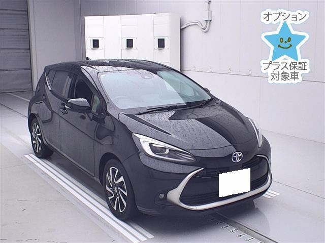 TOYOTA AQUA 2023