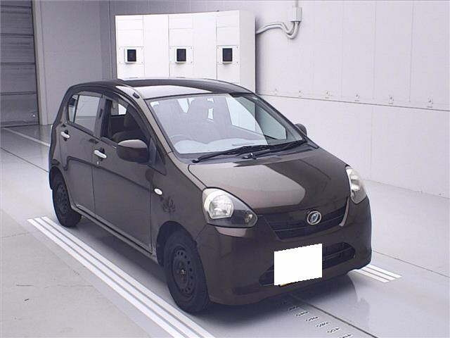 DAIHATSU MIRA E S 2011