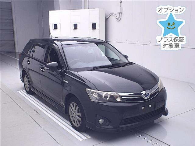 TOYOTA COROLLA FIELDER 2013