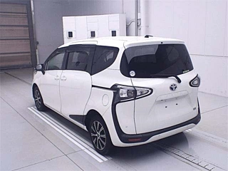 TOYOTA SIENTA 2022