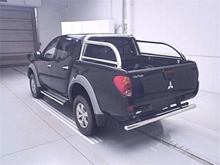 MITSUBISHI TRITON 2008