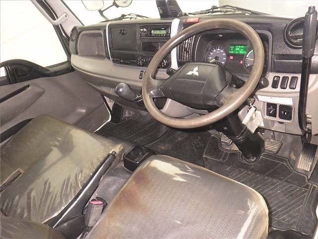 MITSUBISHI CANTER 2020