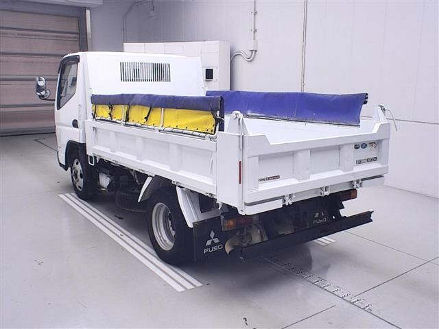 MITSUBISHI CANTER 2020