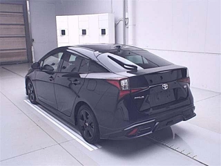TOYOTA PRIUS 2022