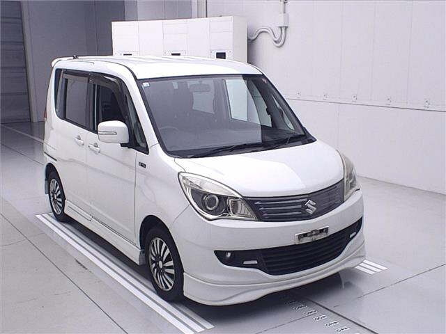 SUZUKI SOLIO 2012