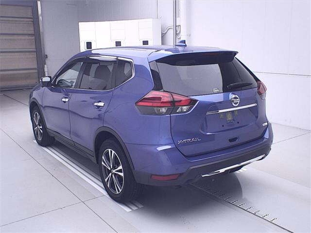 NISSAN X-TRAIL 2018