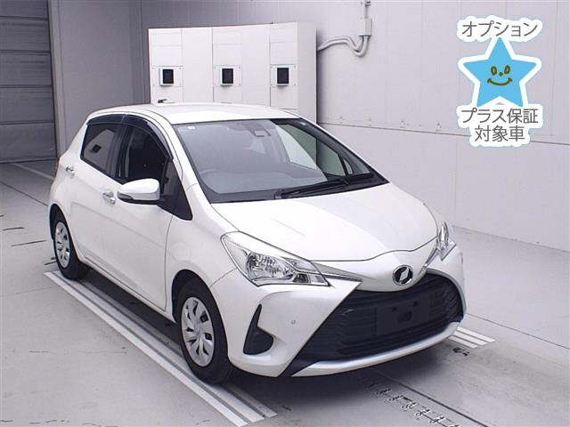 TOYOTA VITZ 2018