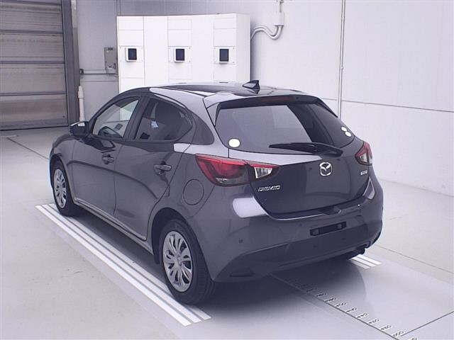 MAZDA DEMIO 2018