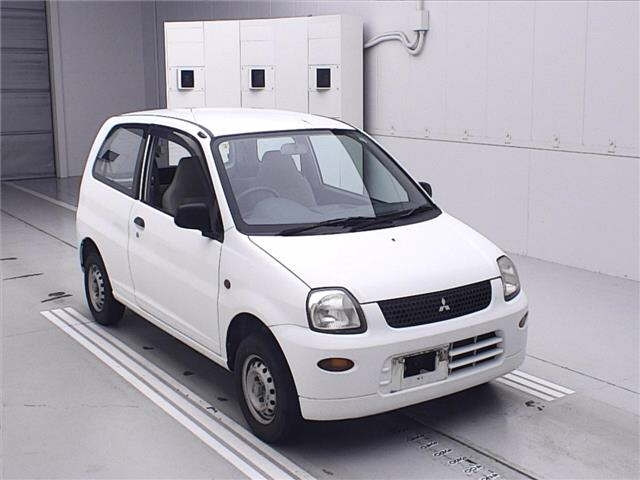 MITSUBISHI MINICA 2011
