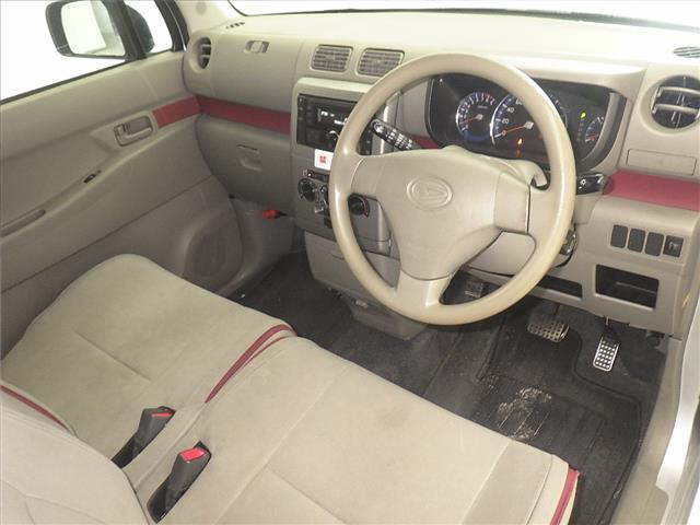 DAIHATSU MOVE CONTE 2011