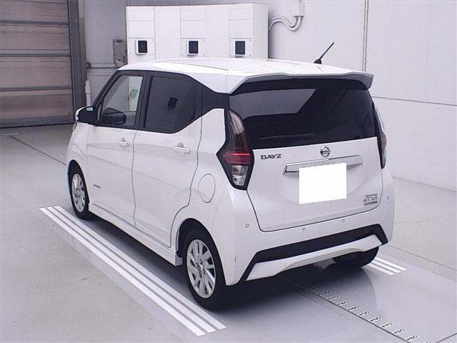 NISSAN DAYZ 2020