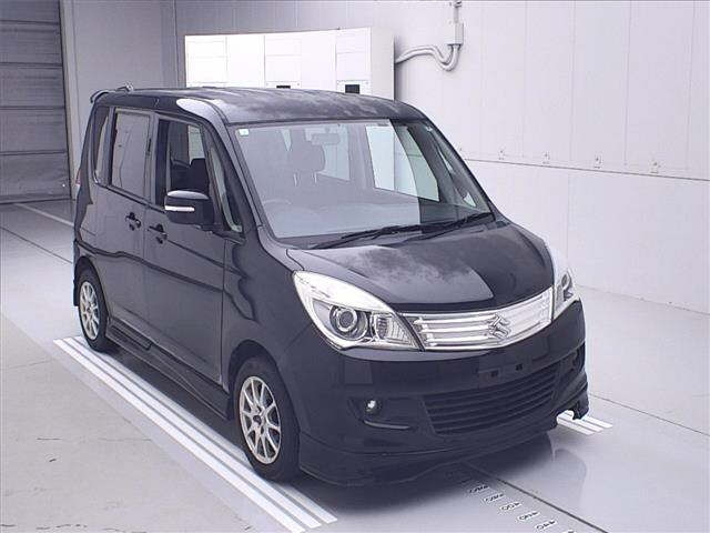 SUZUKI SOLIO 2011