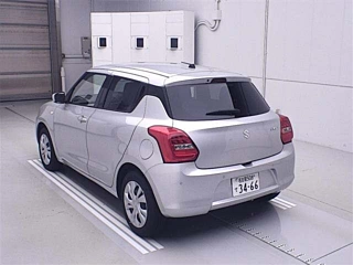 SUZUKI SWIFT 2023