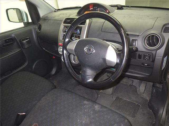 NISSAN OTTI 2008